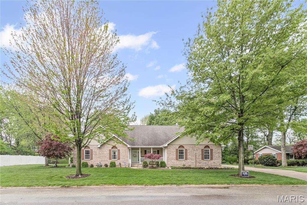 1302 Walnut Street Property Photo 1