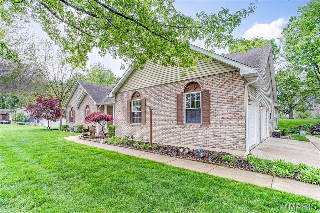 1302 Walnut Street Property Photo 7