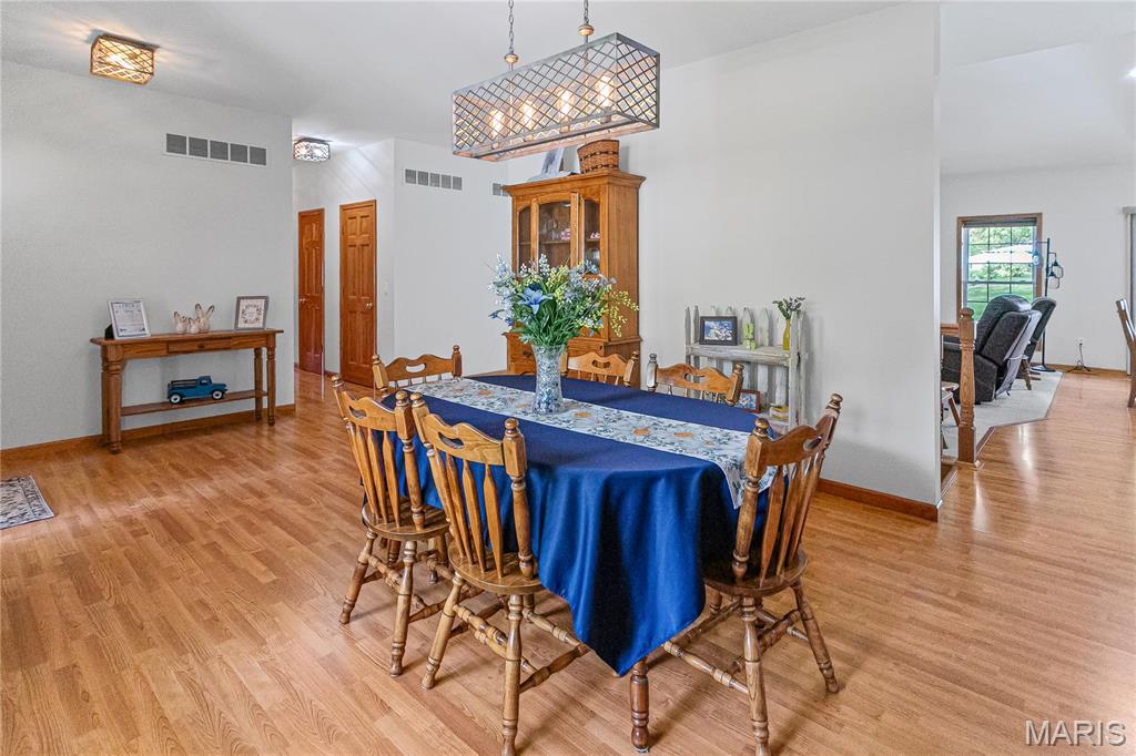 1302 Walnut Street Property Photo 24