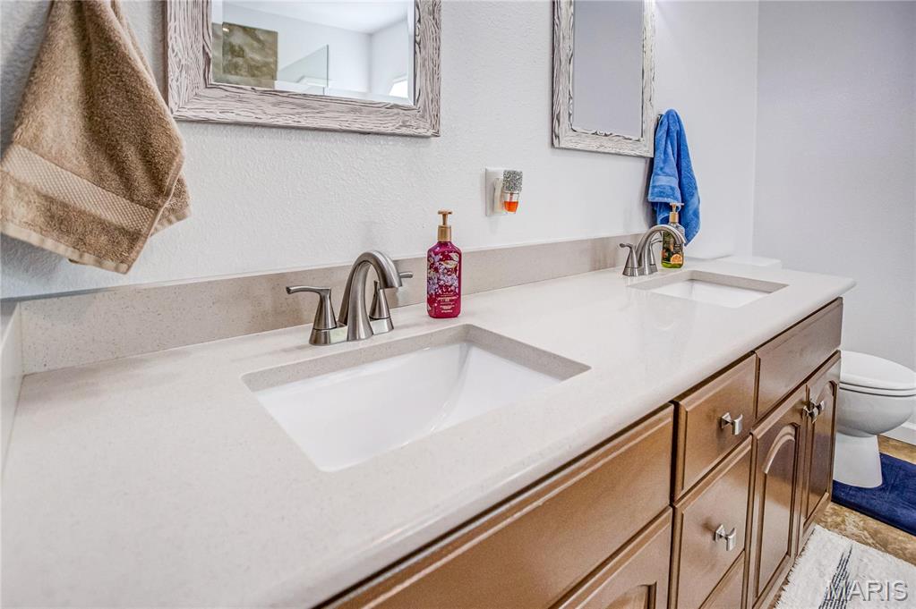 1302 Walnut Street Property Photo 32