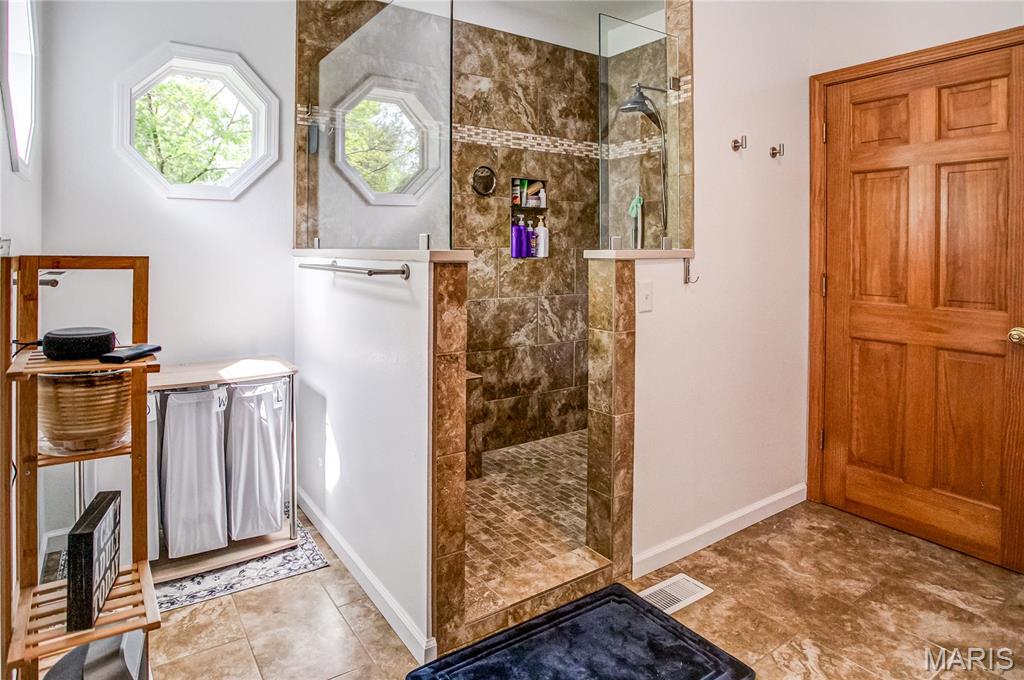 1302 Walnut Street Property Photo 33