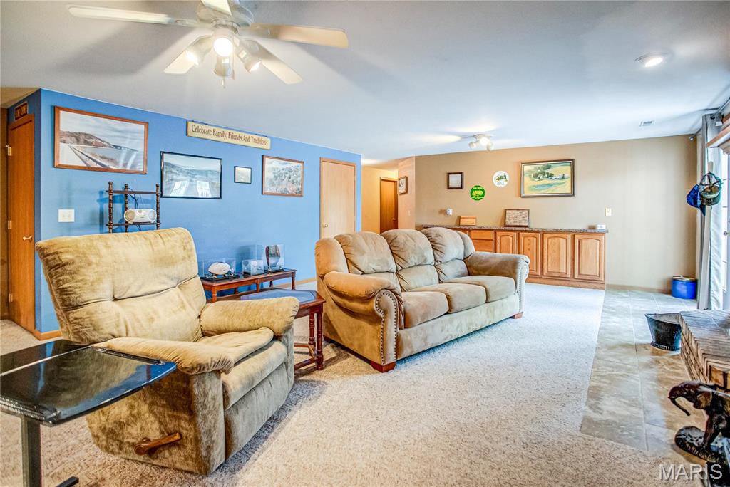1302 Walnut Street Property Photo 49
