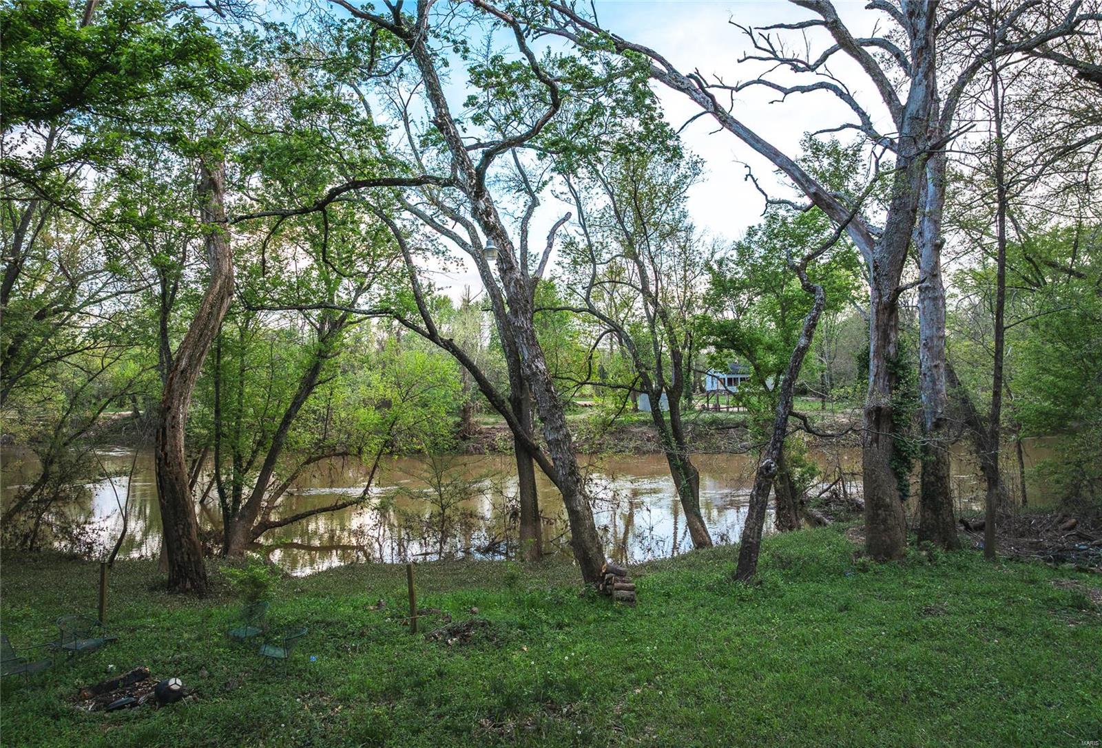 7132 Twin River Road Property Photo