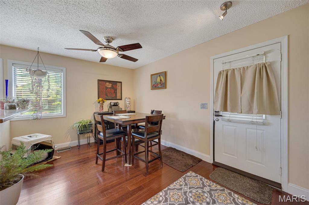 201 Cedar Grove Dr Property Photo 6