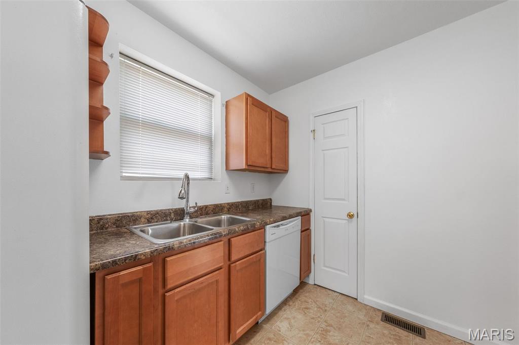336 Tacoma Drive Property Photo 12