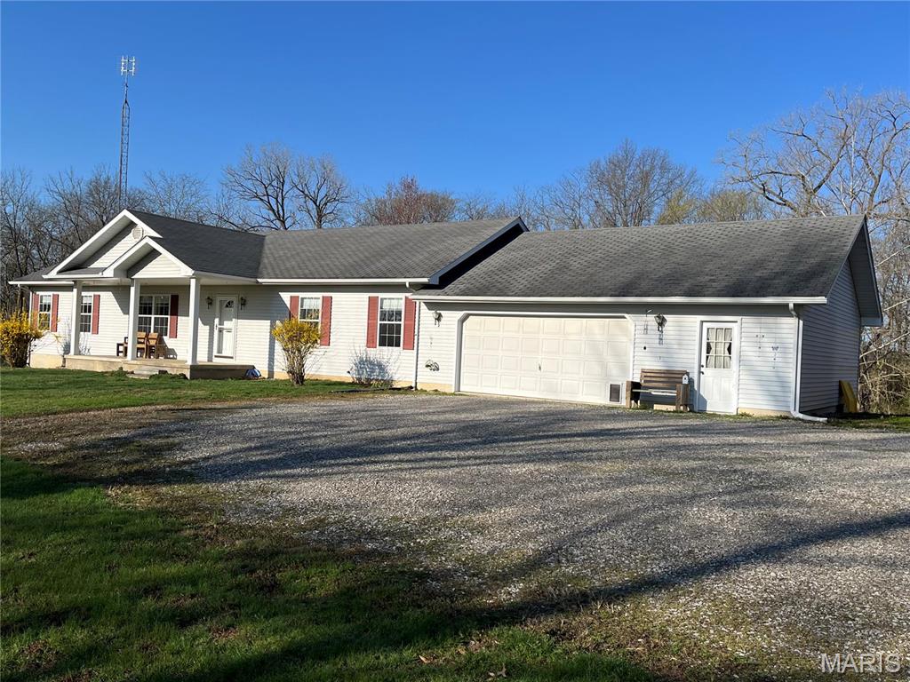 1427 Newport Road Property Photo 1