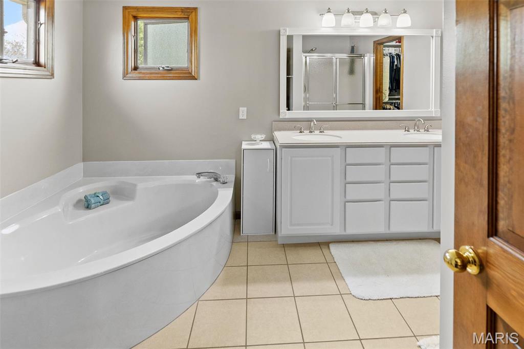 3708 Rhetts Landing Property Photo 24