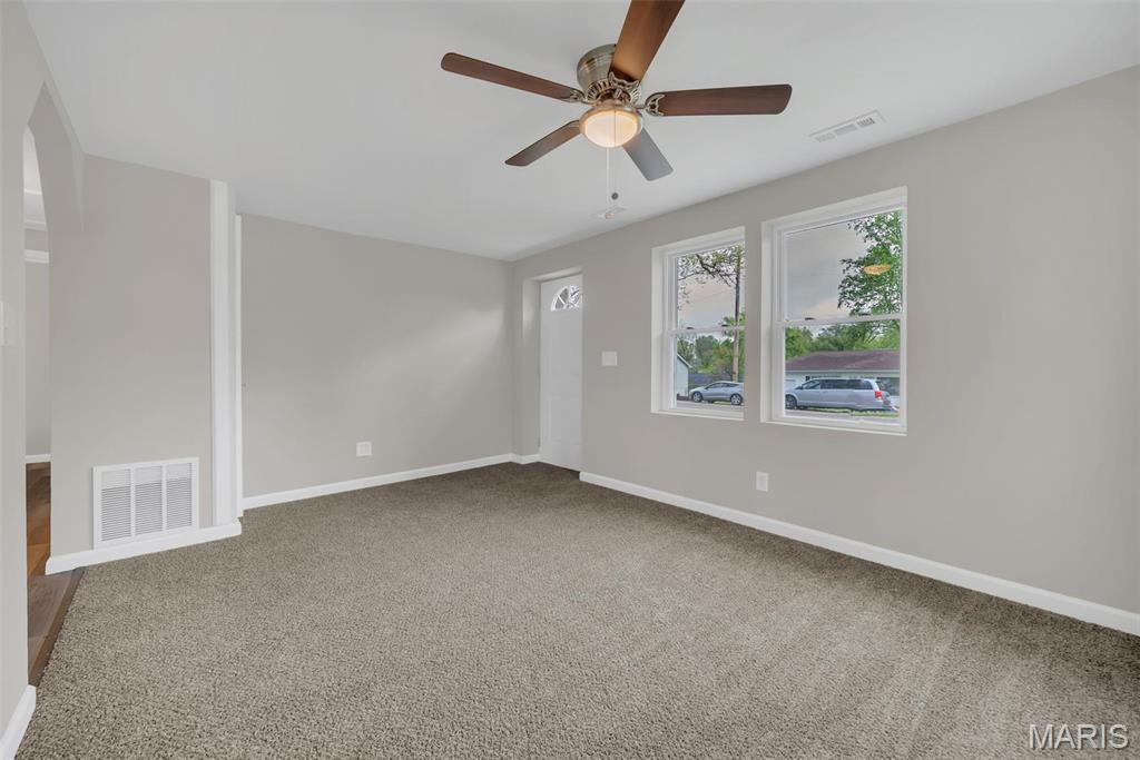 209 Alden Street Property Photo 2