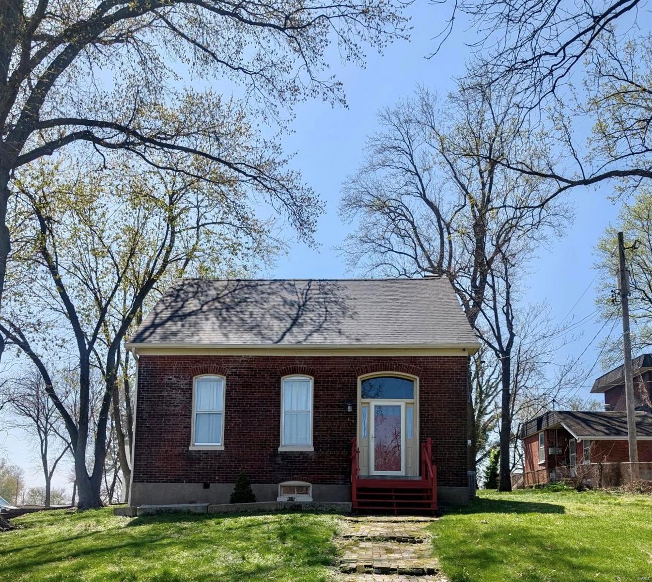 904 W D Street Property Photo