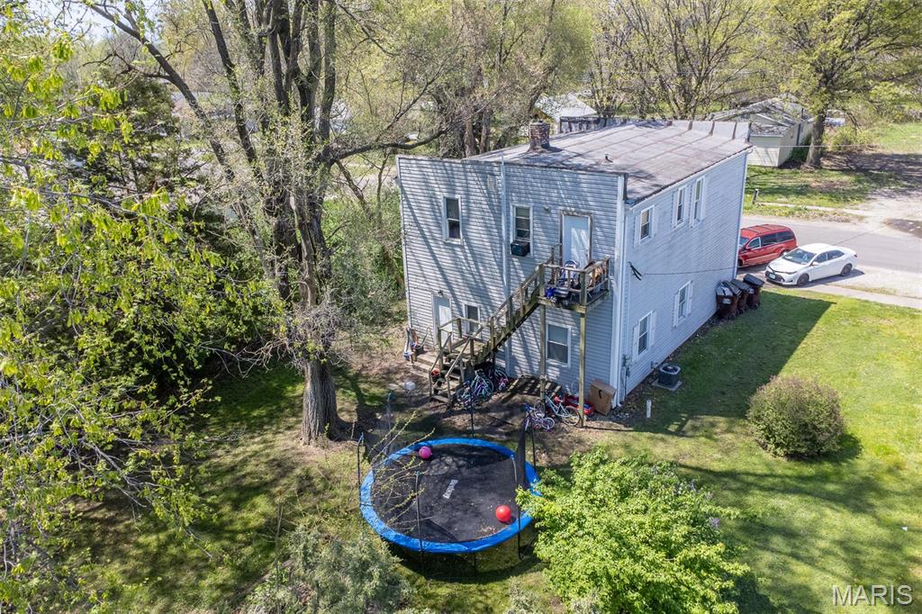 836 S Chestnut Street Property Photo 2