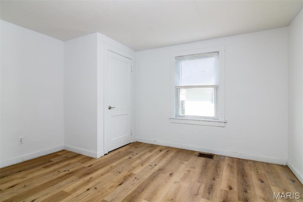 836 S Chestnut Street Property Photo 7
