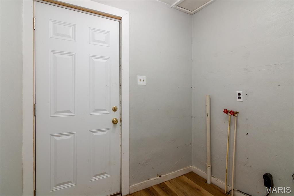 836 S Chestnut Street Property Photo 13