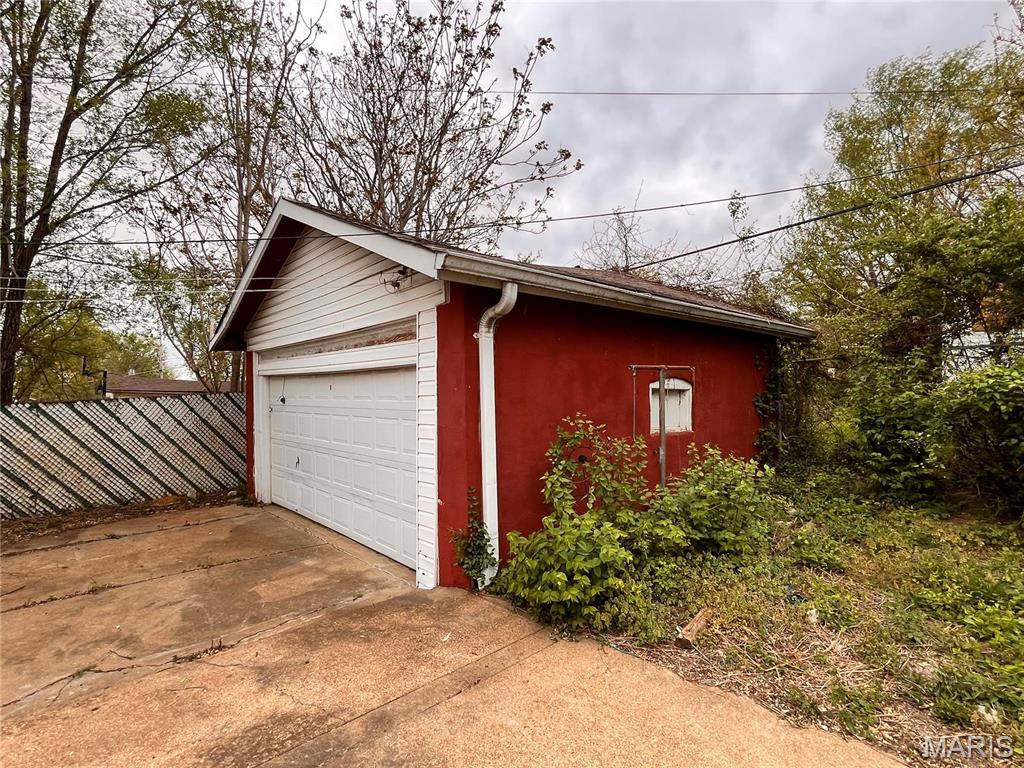 4313 Dardenne Drive Property Photo 5