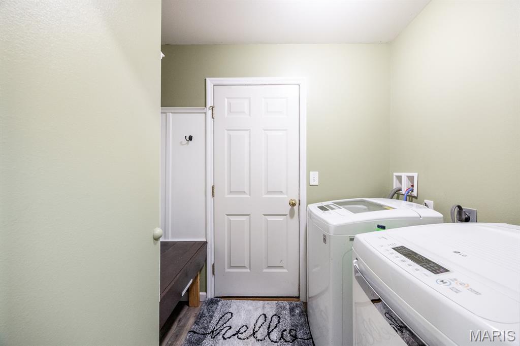 311 Falling Leaf Way Property Photo 11
