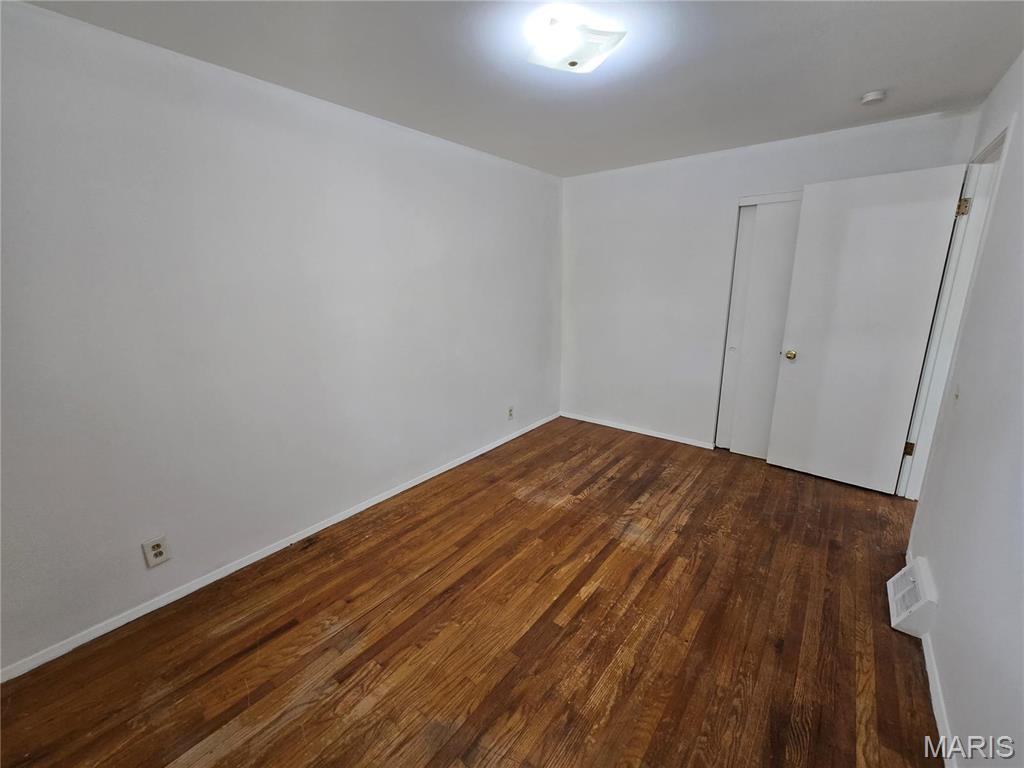 10304 Bon Oak Drive Property Photo 12
