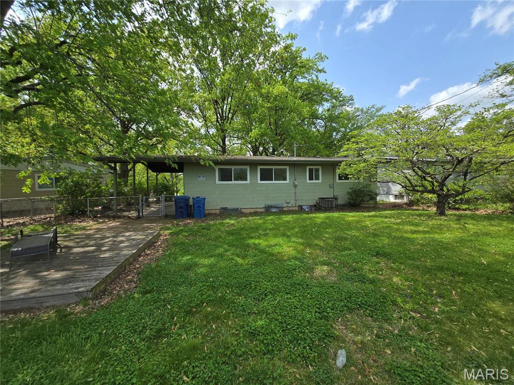 10304 Bon Oak Drive Property Photo 14