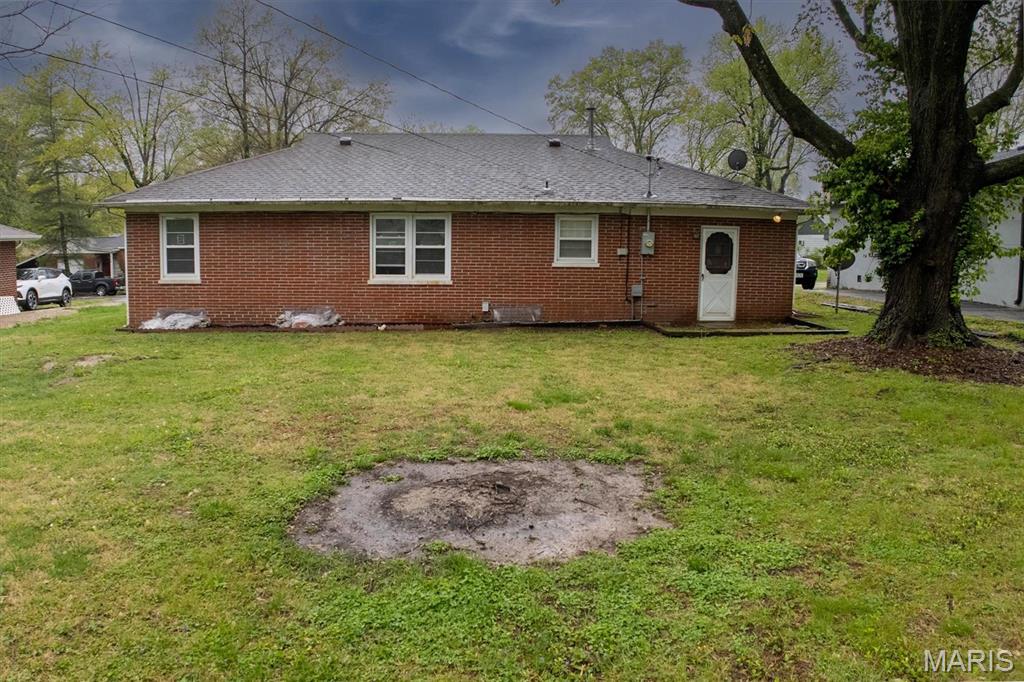 7 Lakewood Drive Property Photo 4