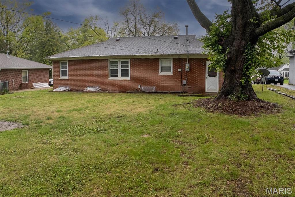 7 Lakewood Drive Property Photo 5