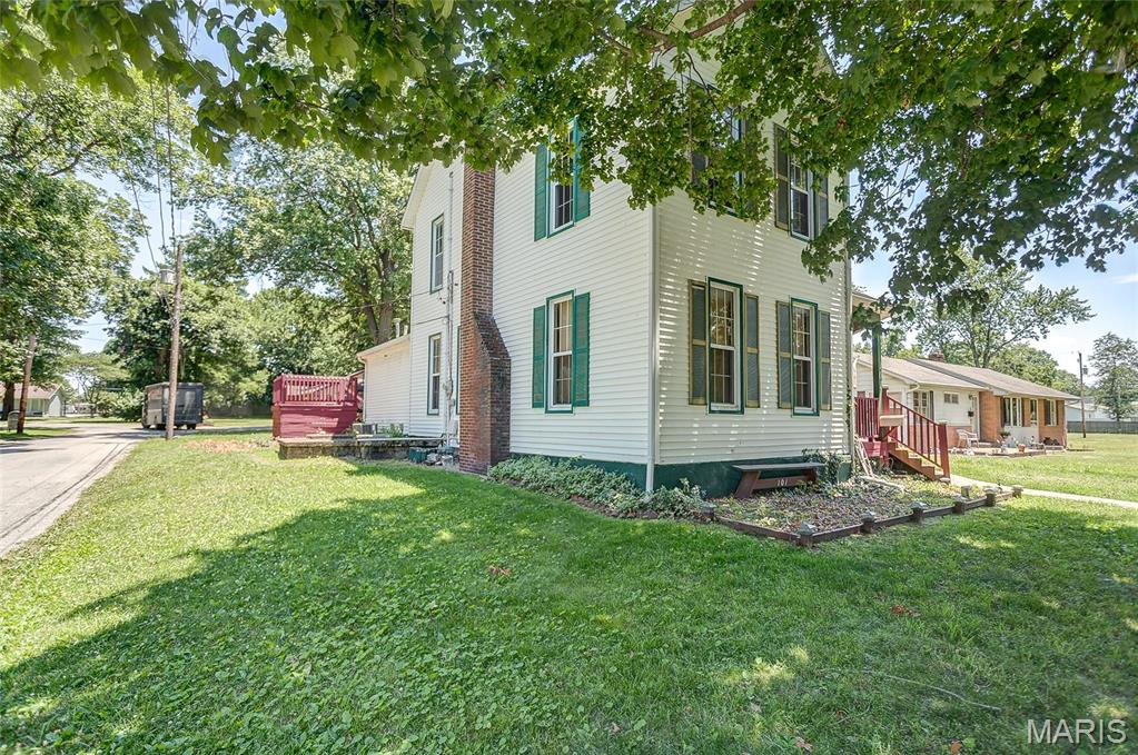 101 S Grace St. Property Photo 4
