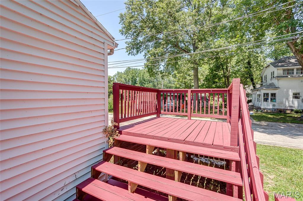 101 S Grace St. Property Photo 31