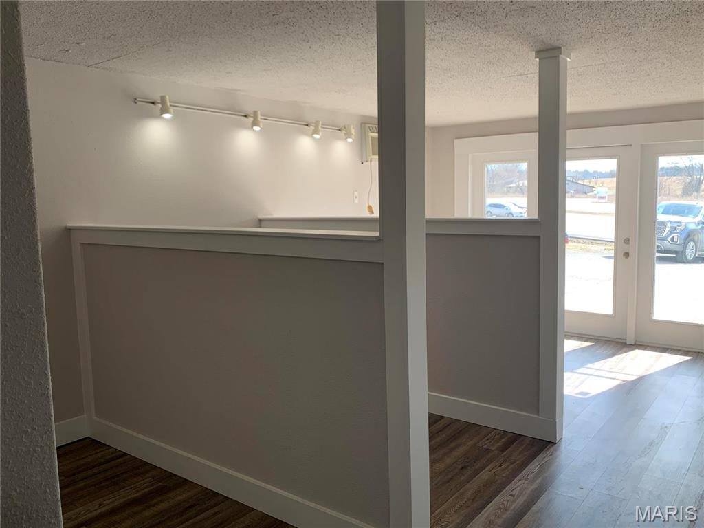 4012 E Jackson Boulevard 1 Property Photo 6