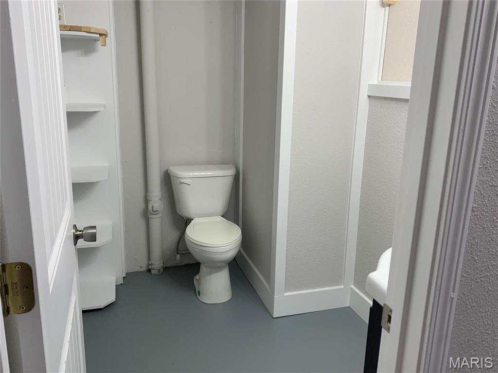 4012 E Jackson Boulevard 1 Property Photo 9
