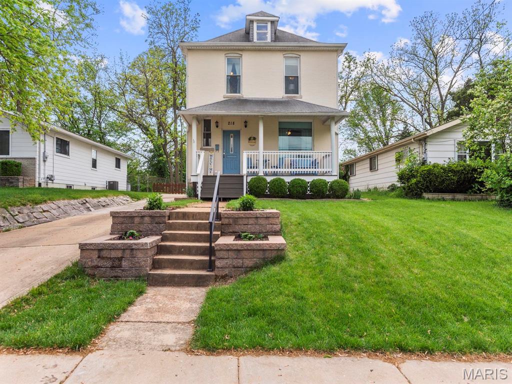 218 Euclid Avenue Property Photo 1