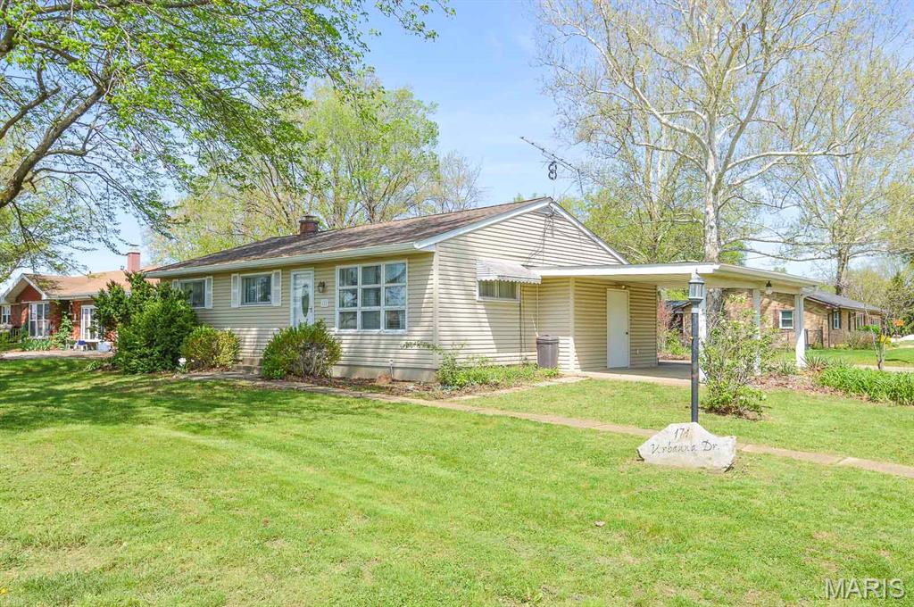 171 Urbanna Drive Property Photo 1