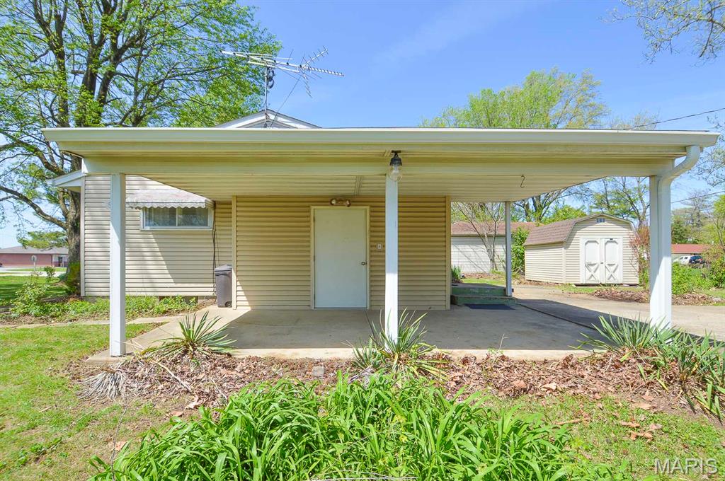 171 Urbanna Drive Property Photo 4