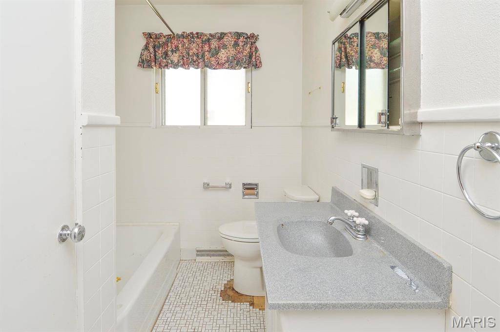 171 Urbanna Drive Property Photo 25