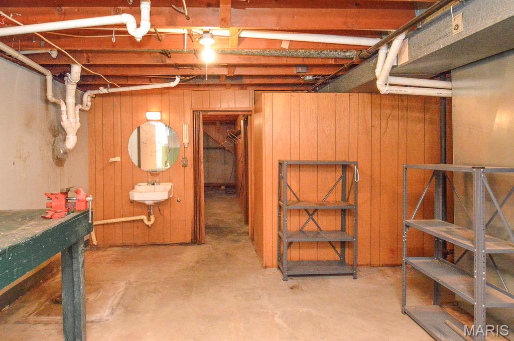 171 Urbanna Drive Property Photo 32