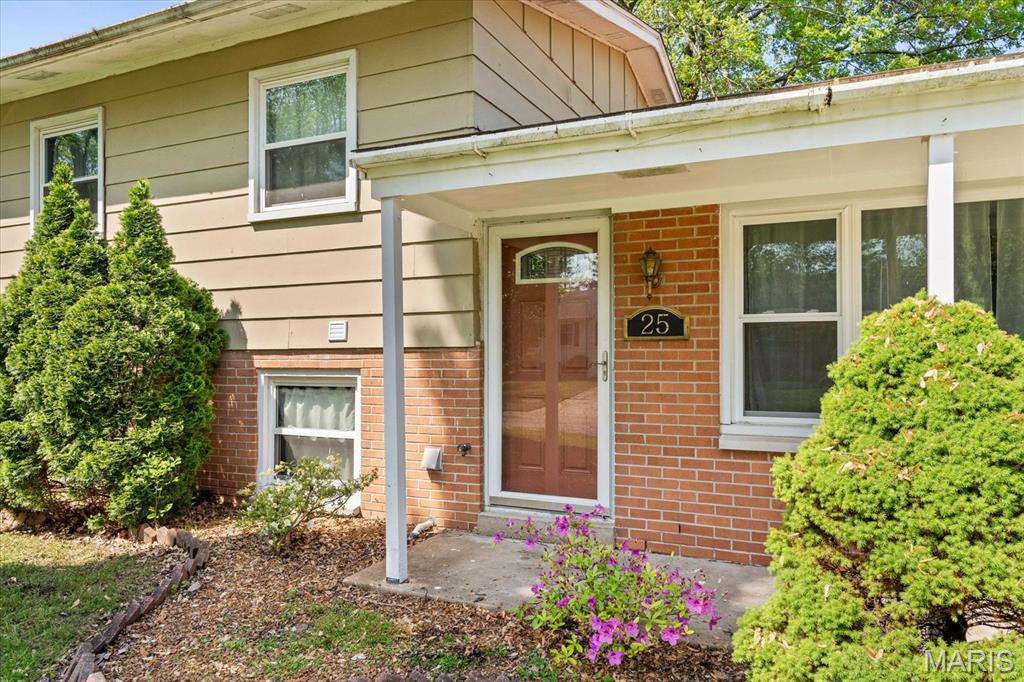 25 Village Drive Property Photo 2