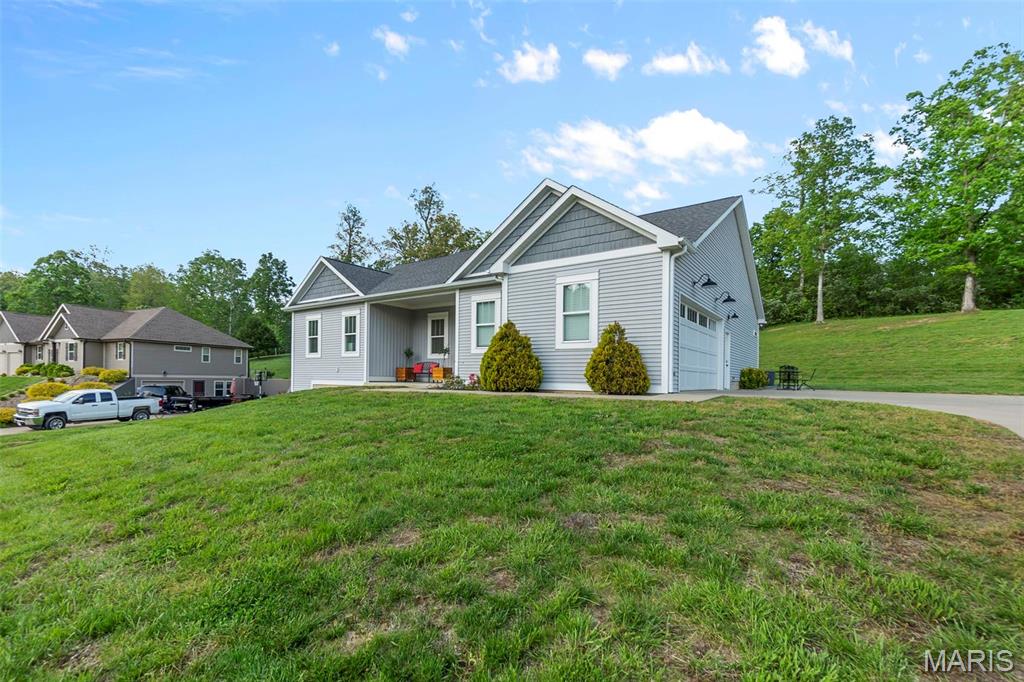 2544 Copperfield Court Property Photo 3