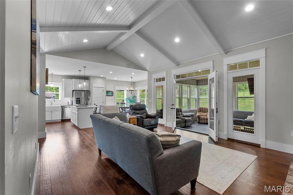 2544 Copperfield Court Property Photo 8