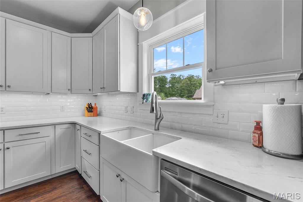 2544 Copperfield Court Property Photo 14