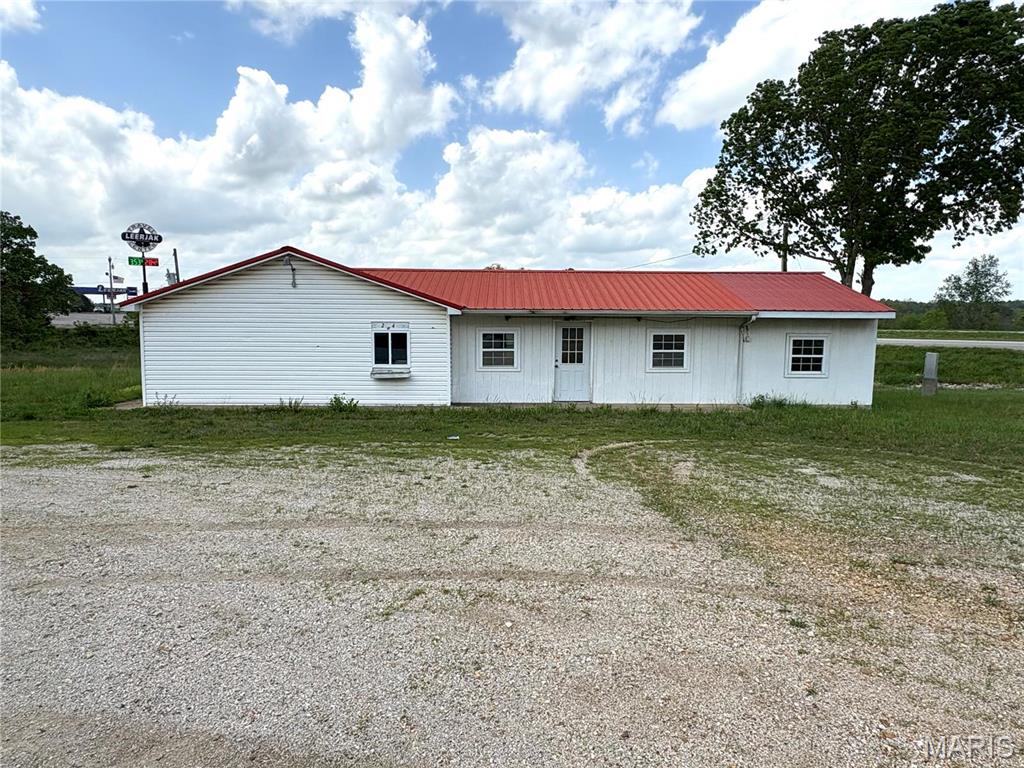 49 Carter 239 Property Photo 1