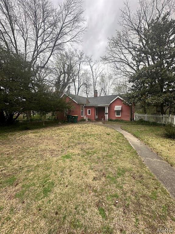 901 W Saint Louis Street Property Photo 2