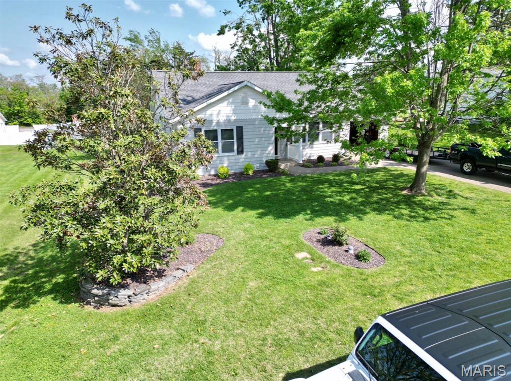 225 S Moulton Street Property Photo 8