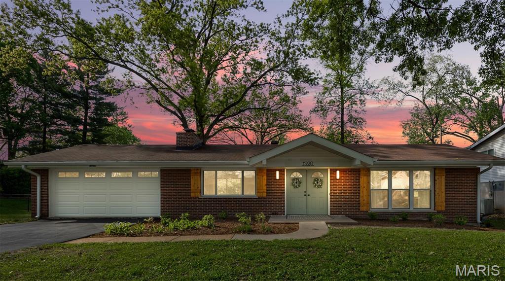 11220 Trieste Drive Property Photo 1