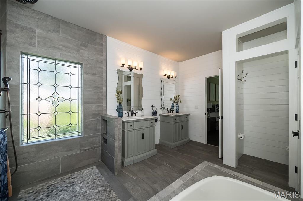 1627 Timberlake Manor Parkway Property Photo 31