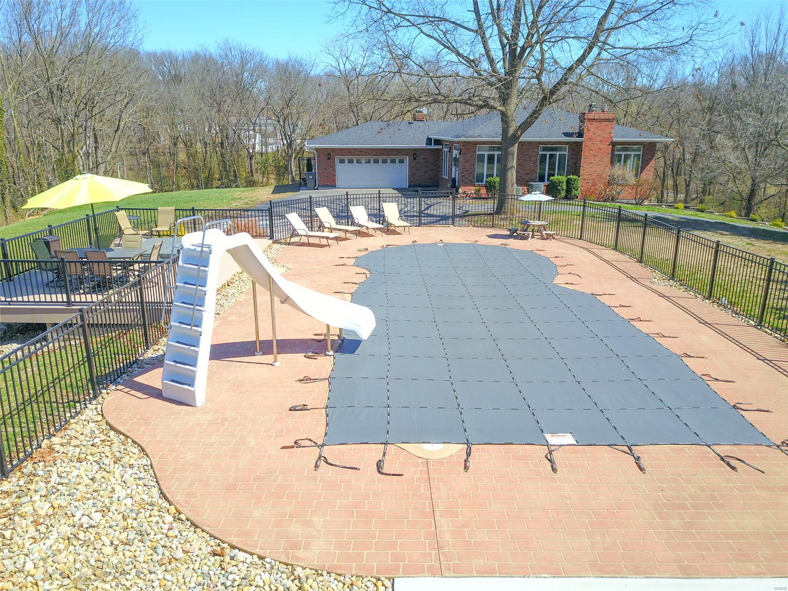 4 Valley Property Photo