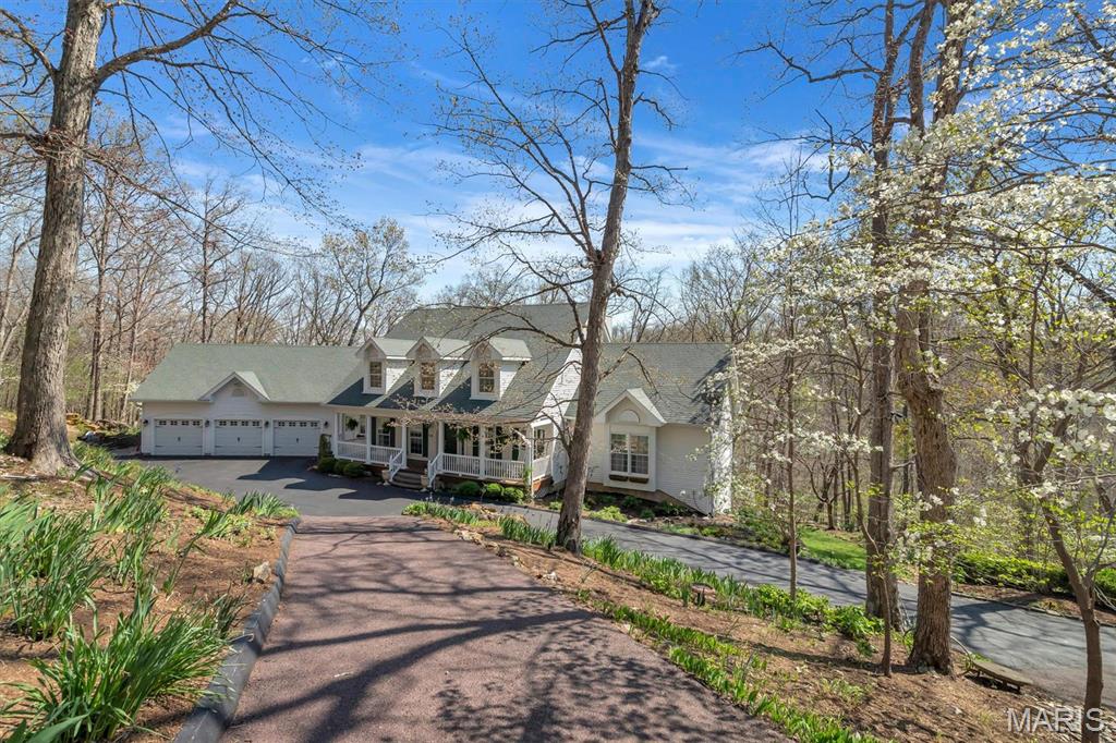 19305 Dogwood Valley Court Property Photo 1
