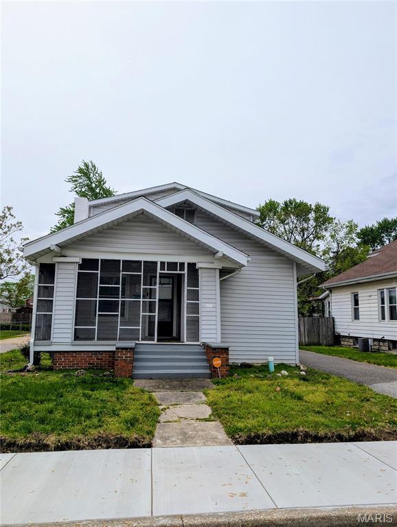 246 E Penning Avenue Property Photo 1