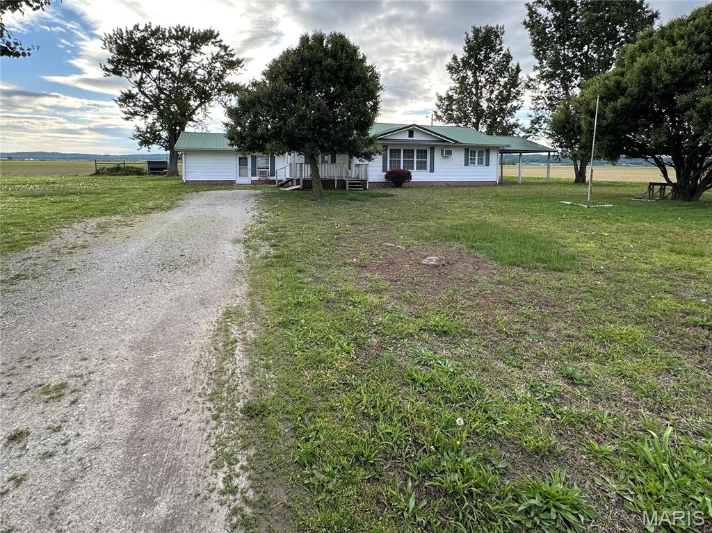 25977 Highway N Property Photo 1