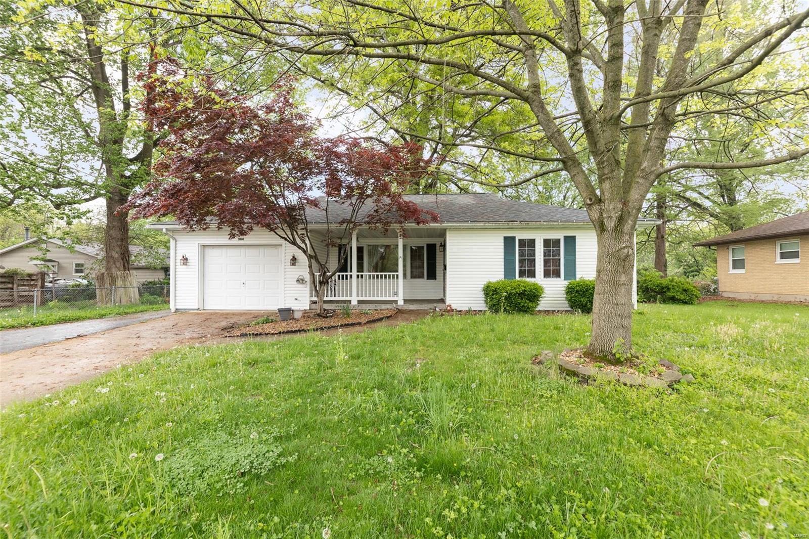 304 Ridgewood Drive Property Photo