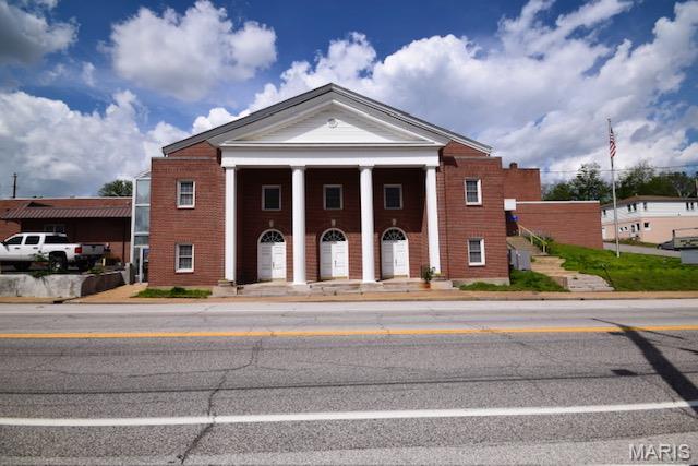 400 Boyd Street Property Photo