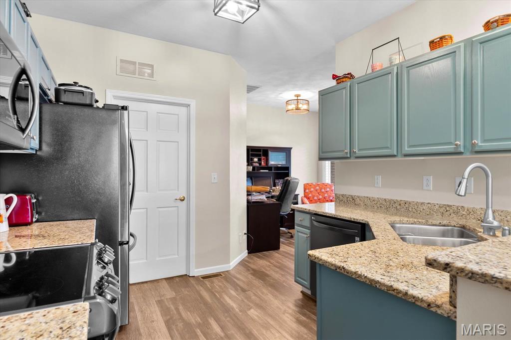 4768 Katrina Property Photo 17