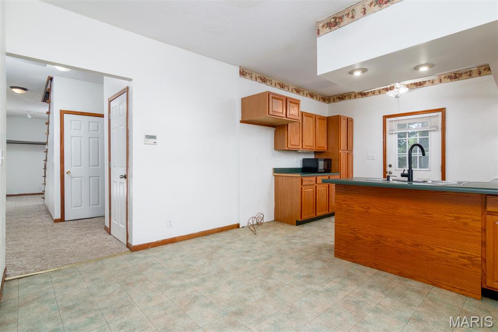 218 Walnut Street Property Photo 11