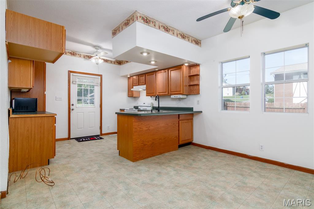 218 Walnut Street Property Photo 12