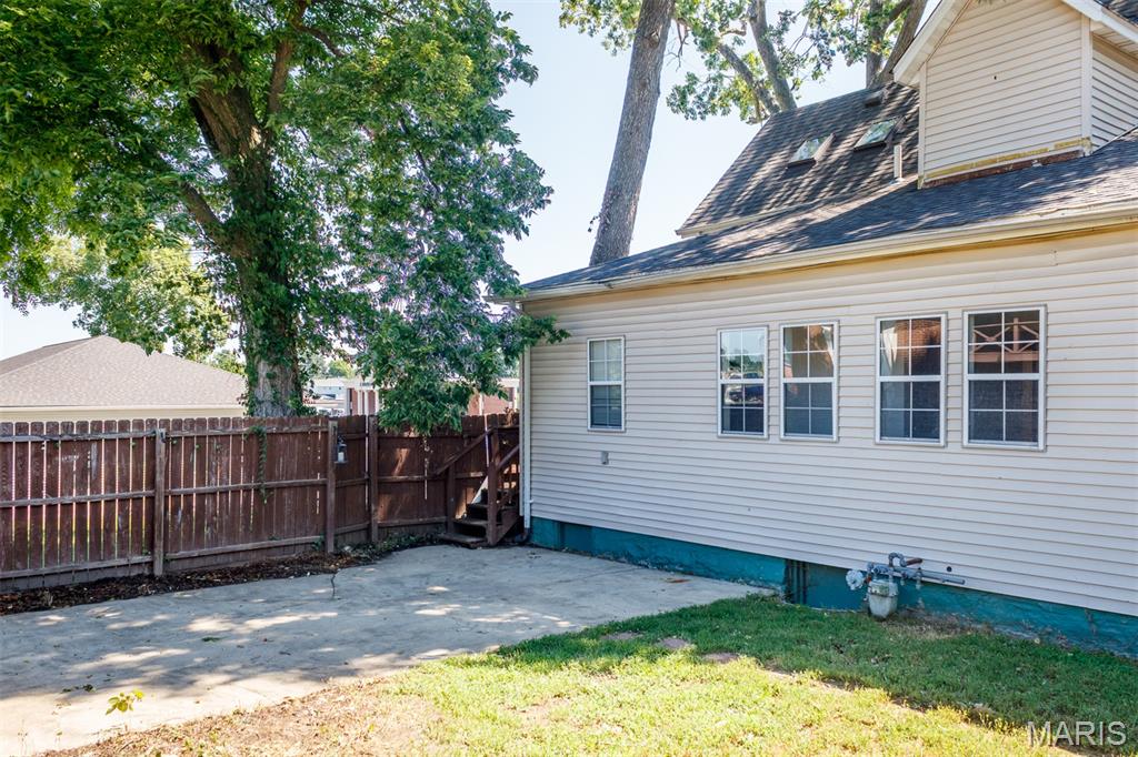 218 Walnut Street Property Photo 40